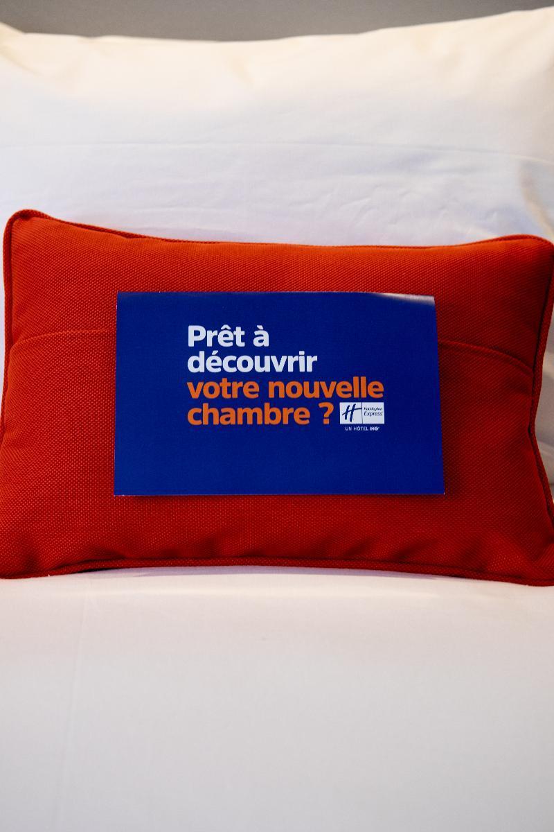 Holiday Inn Express - Bordeaux - Lormont By Ihg Buitenkant foto