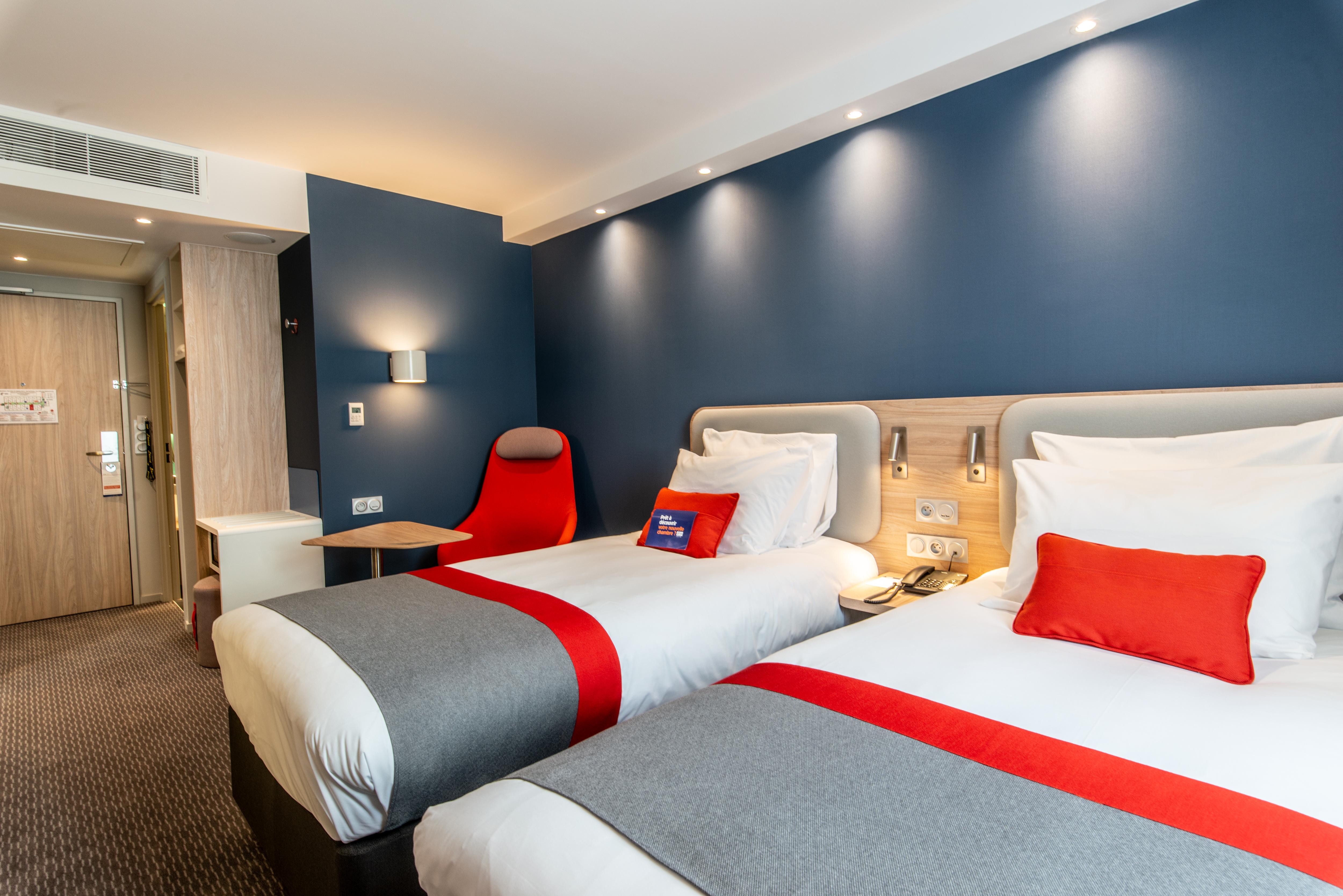 Holiday Inn Express - Bordeaux - Lormont By Ihg Buitenkant foto