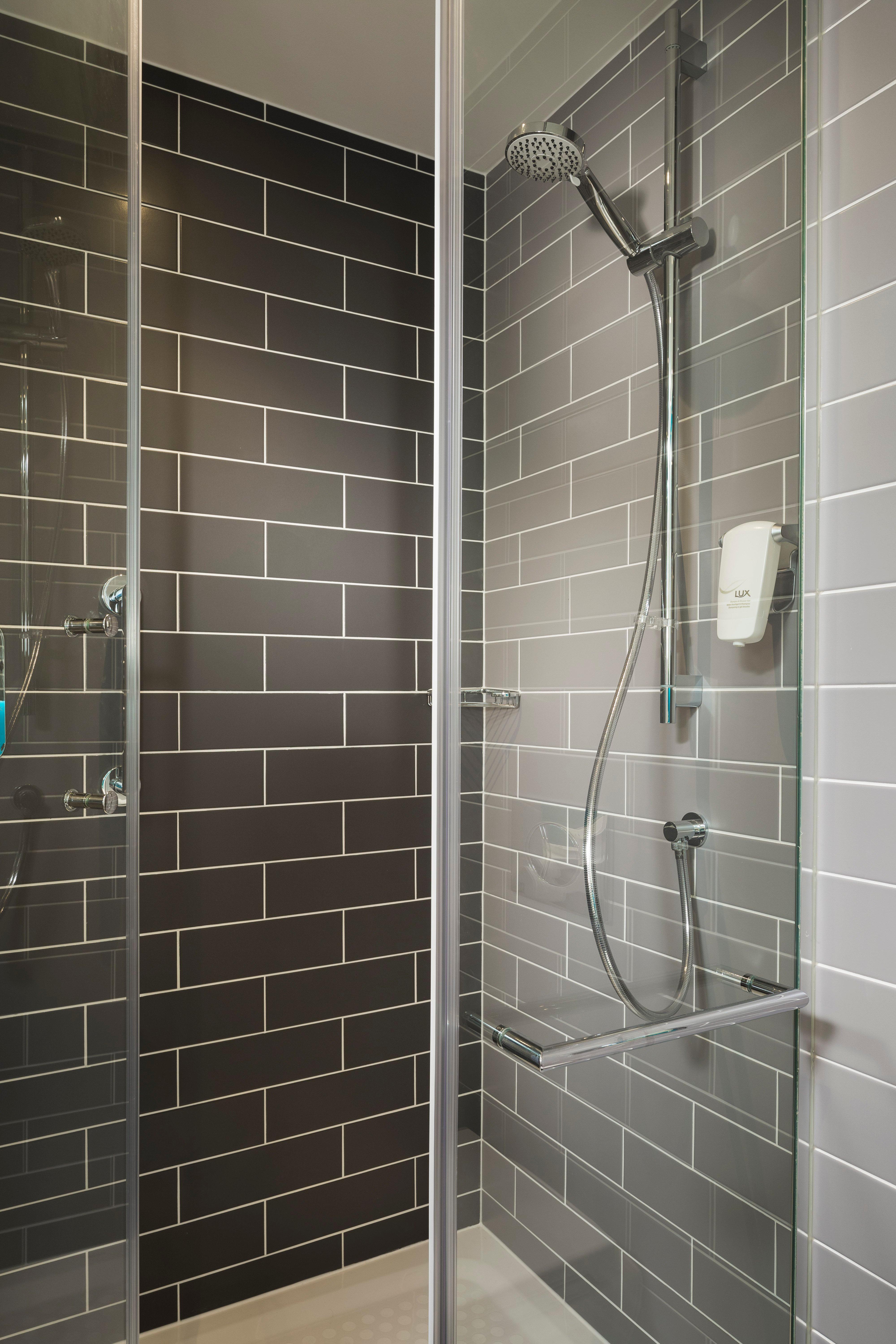 Holiday Inn Express - Bordeaux - Lormont By Ihg Buitenkant foto