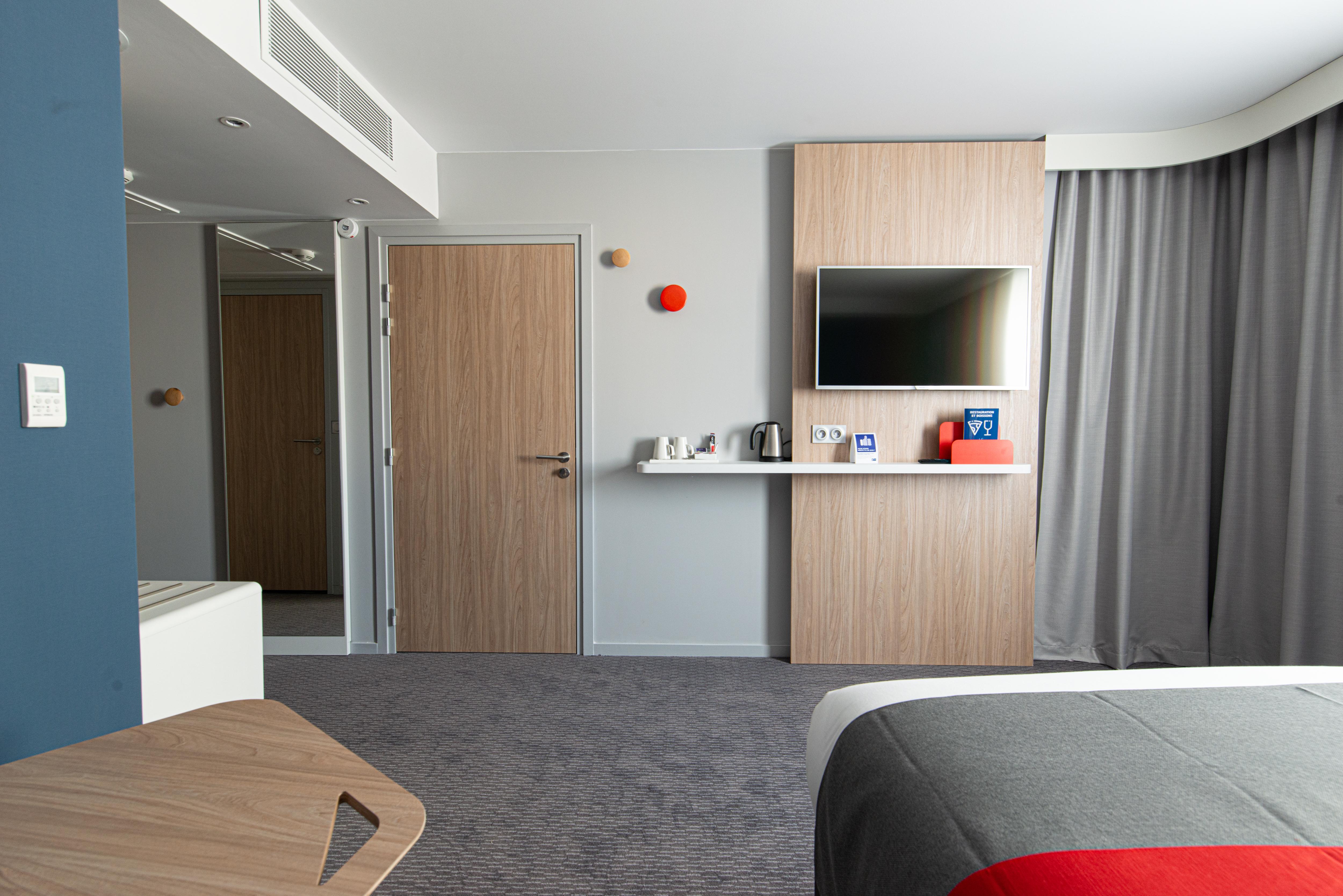 Holiday Inn Express - Bordeaux - Lormont By Ihg Buitenkant foto
