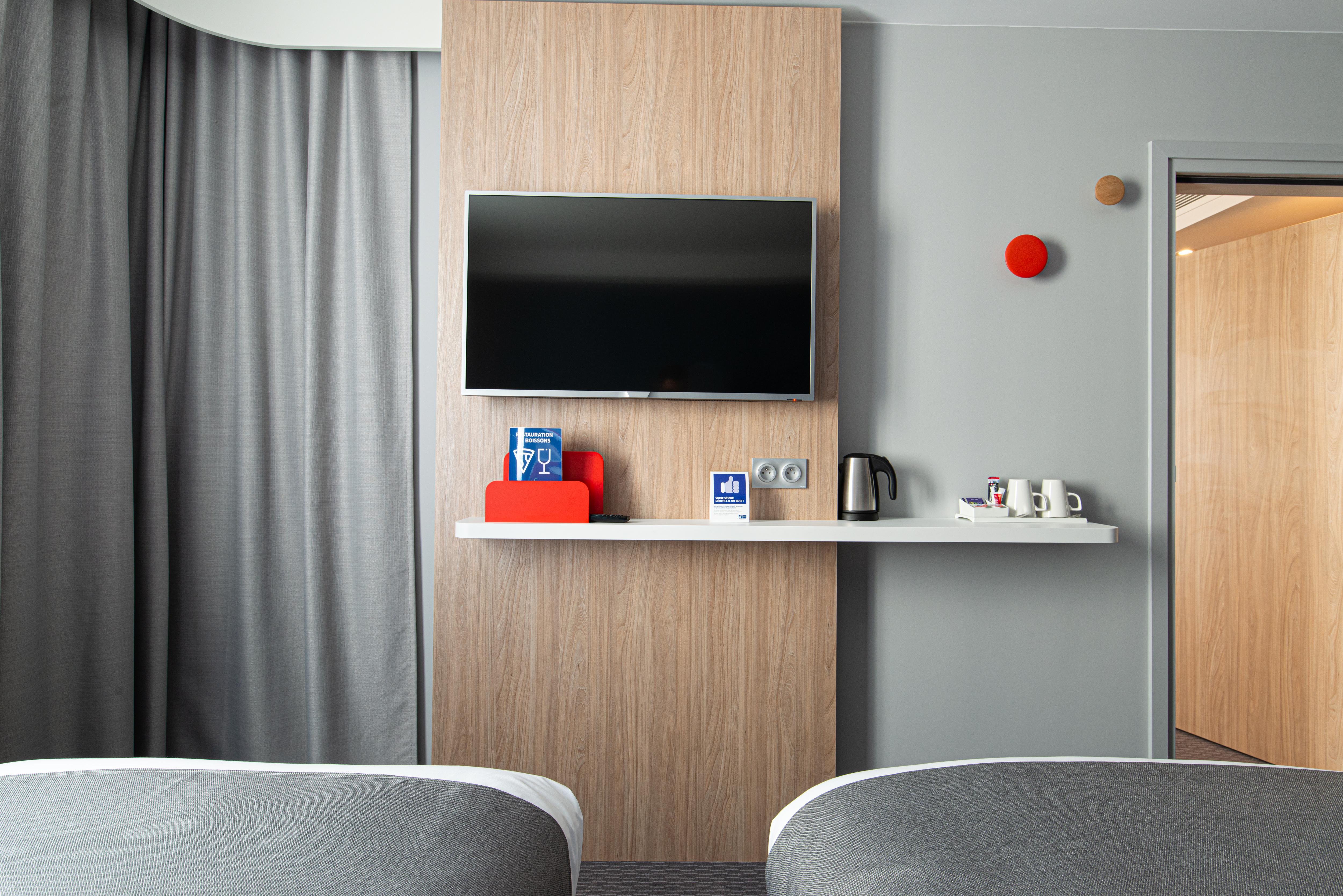 Holiday Inn Express - Bordeaux - Lormont By Ihg Buitenkant foto