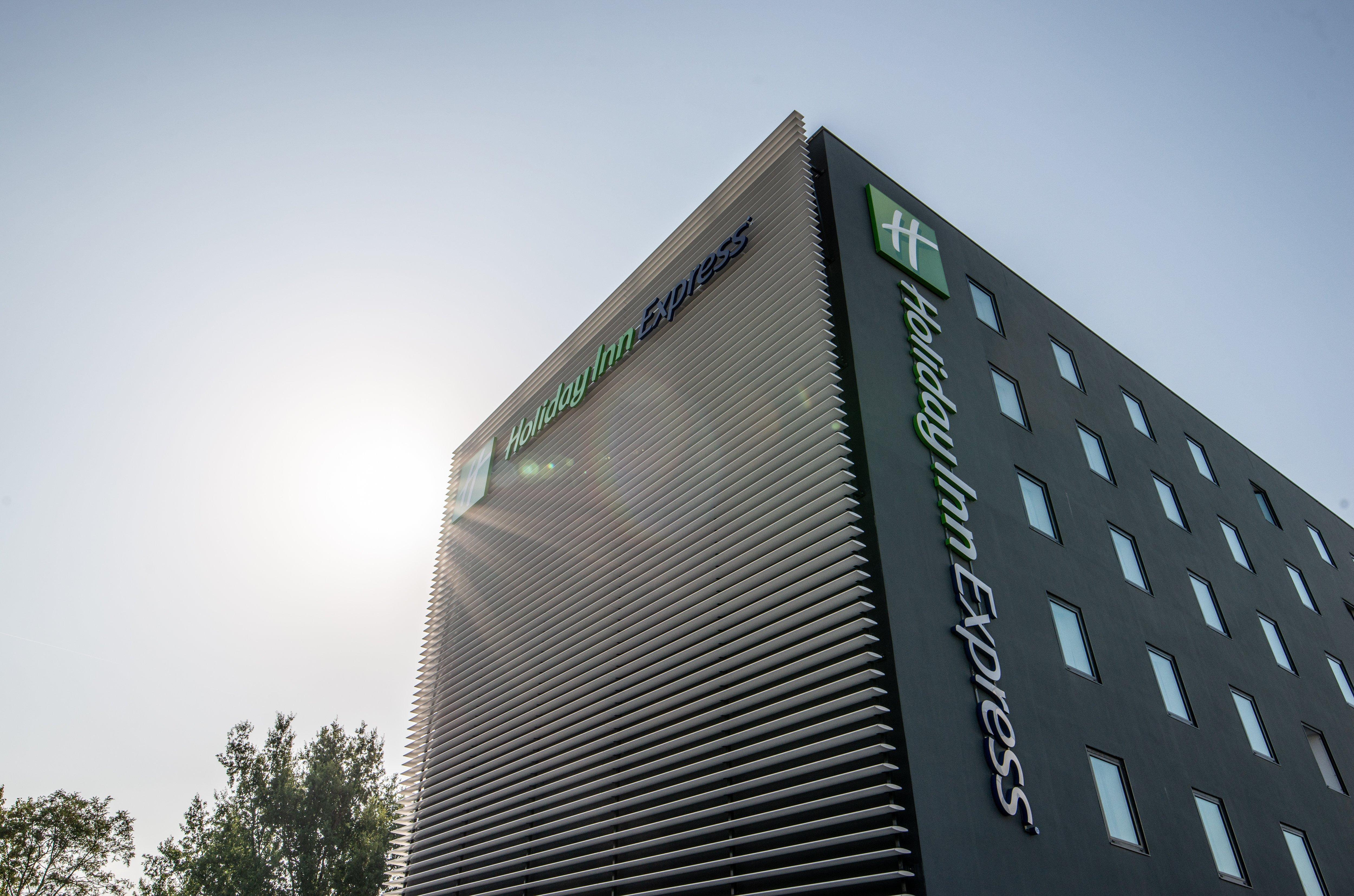 Holiday Inn Express - Bordeaux - Lormont By Ihg Buitenkant foto
